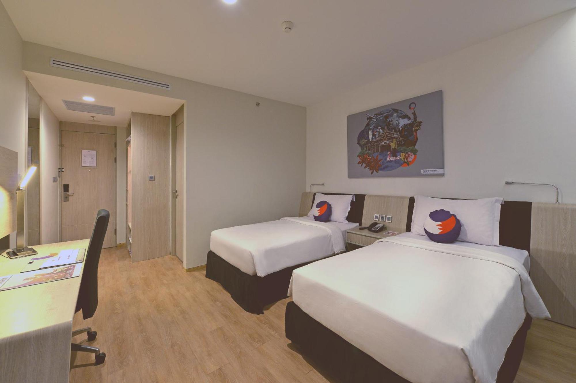 Fox Hotel Pekanbaru Buitenkant foto