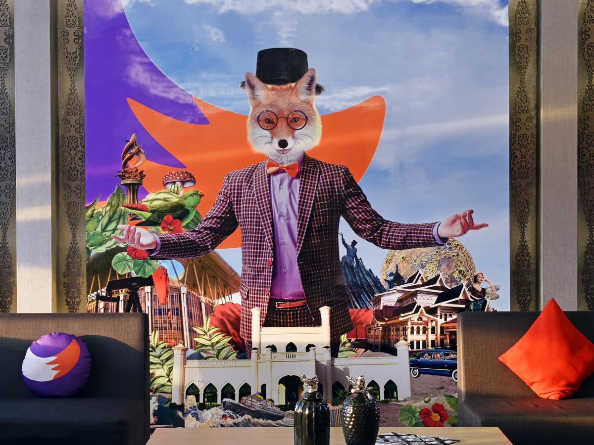 Fox Hotel Pekanbaru Buitenkant foto